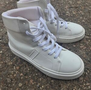 GANNI Size 37 US 7 White Sporty Sneakers